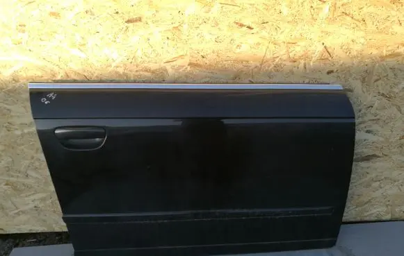 Audi A4 S4 B7 8E 8H Front door