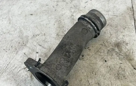 Opel Insignia B Turbo air intake inlet pipe/hose 55588205