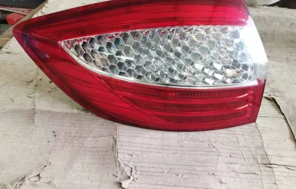 Ford Mondeo MK IV Rear/tail lights