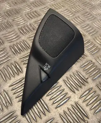 Volvo V60 Front door high frequency speaker 30781067