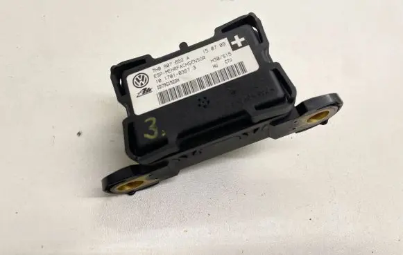 Volkswagen Touran I ESP acceleration yaw rate sensor 7H0907652A