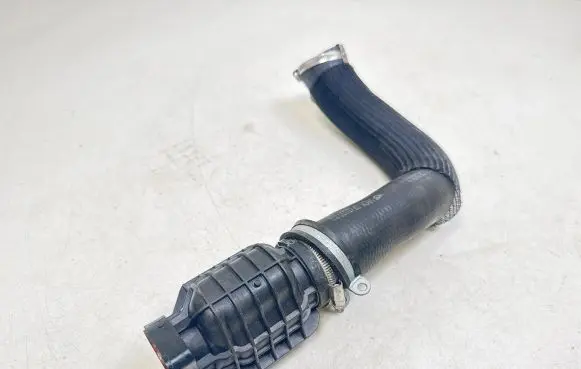 Citroen C3 Intercooler hose/pipe 9687261180