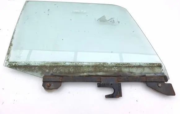 Rolls-Royce Silver Spirit Front door window glass four-door 