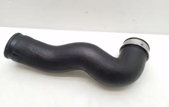 Mercedes-Benz R W251 Intercooler hose/pipe A2515280382