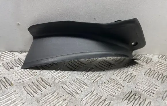 BMW 4 F32 F33 Rear/tail light trim molding 7296103