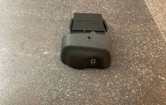 Renault Scenic I Central locking switch button 432969B