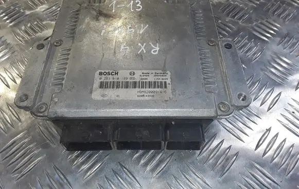 Renault Scenic RX Engine control unit/module 0281010189 HOM8200091416 8200143438