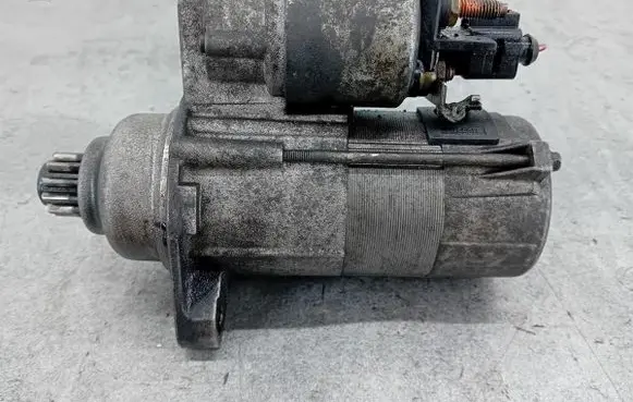 Seat Leon (1P) Starter motor 