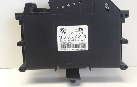 Volkswagen PASSAT B4 ABS control unit/module 1H0907379D 10094103204