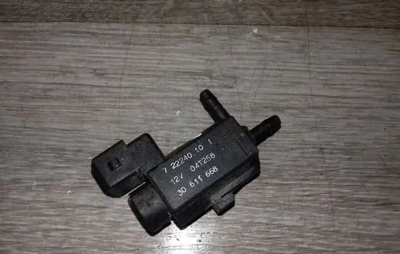 Volvo V70 Vacuum valve 30611668 72224010