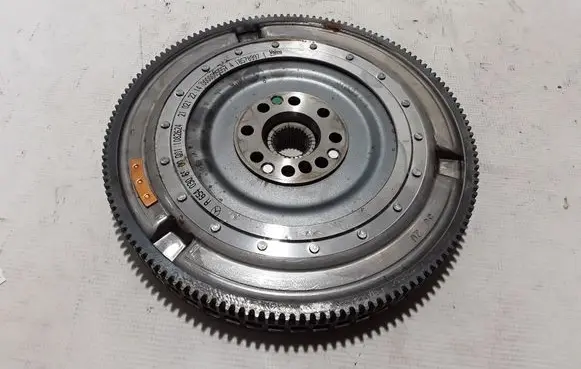 Mercedes-Benz GLC C253 Flywheel A6540306900