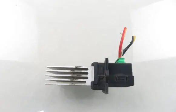 Heater blower motor/fan resistor