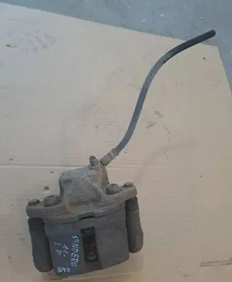 Renault Sandero I Front brake caliper