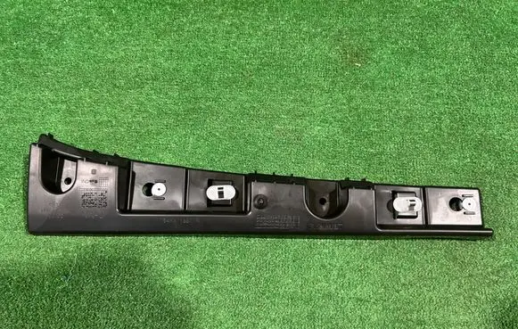 Renault Zoe Sill supporting ledge 764A81357R