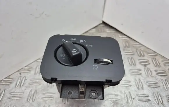 Land Rover Range Rover Sport L320 Light switch YUD501480 501480 YUD501480PVJ