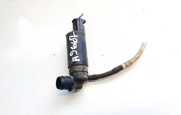 Toyota Corolla E120 E130 Windscreen/windshield washer pump