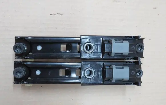 Opel Insignia A Seat belt adjustment rail 13598893 115316BAKD