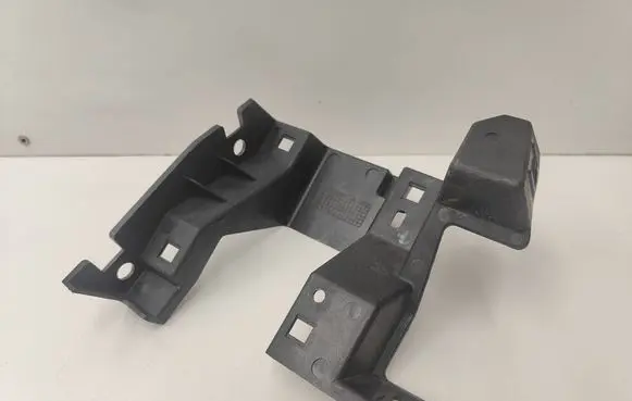 Dodge RAM 1500 DS Fog light bracket 68274613AA