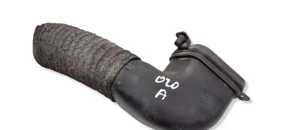 Audi A4 S4 B7 8E 8H Air intake duct part 8E0129604F