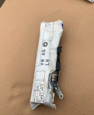 Audi Q3 F3 Seat airbag 83A880241J