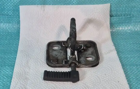 Volkswagen PASSAT B8 Engine bonnet/hood lock/latch loop/hook 3G0823186
