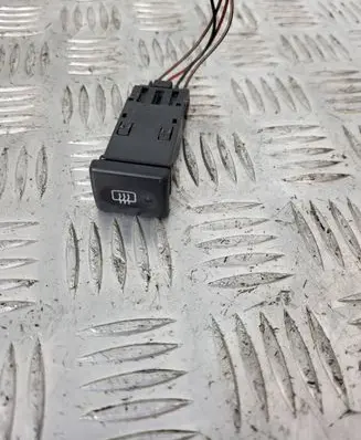 Land Rover Discovery Windscreen/window heater switch