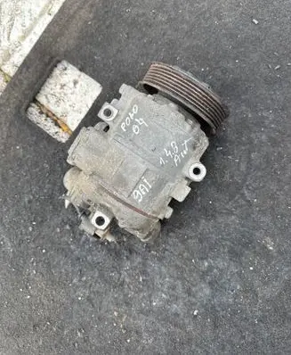 Volkswagen Polo Air conditioning (A/C) compressor (pump) 6Q0820803D 4472208126