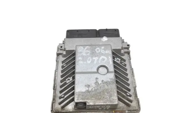 Volkswagen PASSAT B6 Engine control unit/module 03G906018CD 5WP45600AA