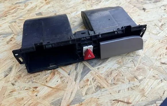 Volkswagen PASSAT B6 Dashboard storage box/compartment 3C0858407