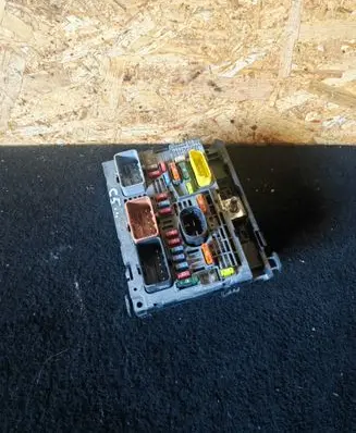 Citroen C5 BSM Control unit 9667044980