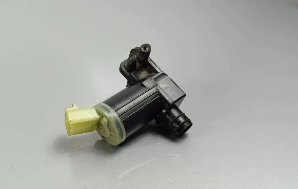 Mitsubishi Eclipse Cross Wiper motor