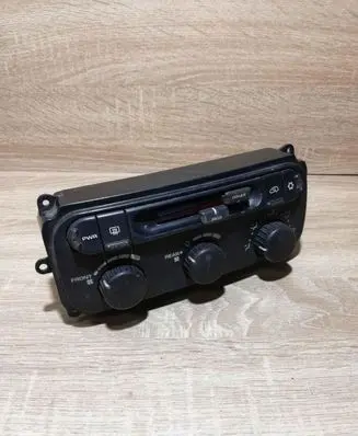 Chrysler Voyager Climate control unit 05005003AD 2000031039