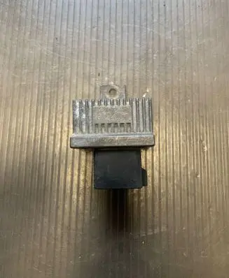 Suzuki Grand Vitara II Glow plug pre-heat relay 7700115078 BED712