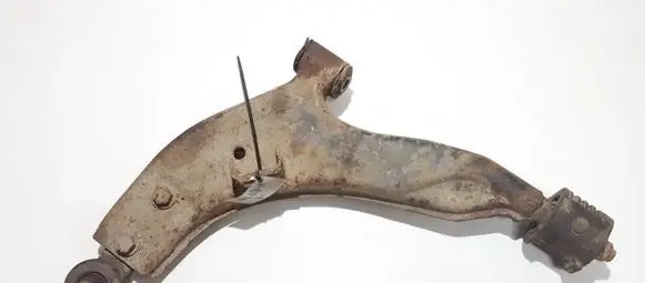 Hyundai Lantra I Front lower control arm/wishbone