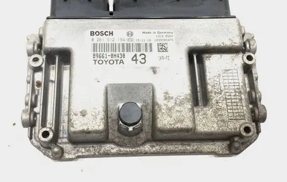 Toyota Aygo AB40 Engine control unit/module ECU 89661-0H430