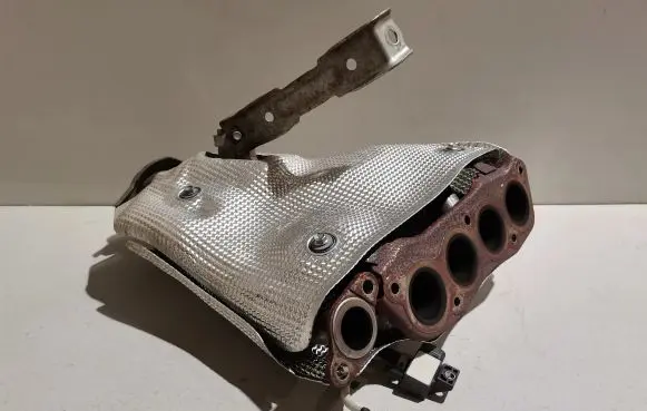 Lexus UX Exhaust manifold AT24120