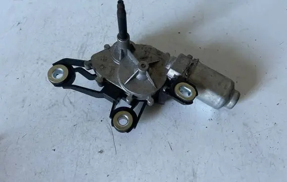 Skoda Fabia Mk2 (5J) Rear window wiper motor 5J7955711A 32040001 32044100