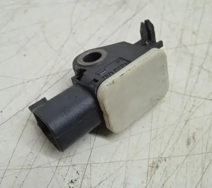 Volvo V70 Airbag deployment crash/impact sensor 31264395
