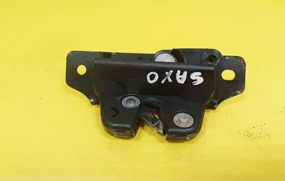 Citroen Saxo Tailgate/trunk/boot lock/catch/latch 
