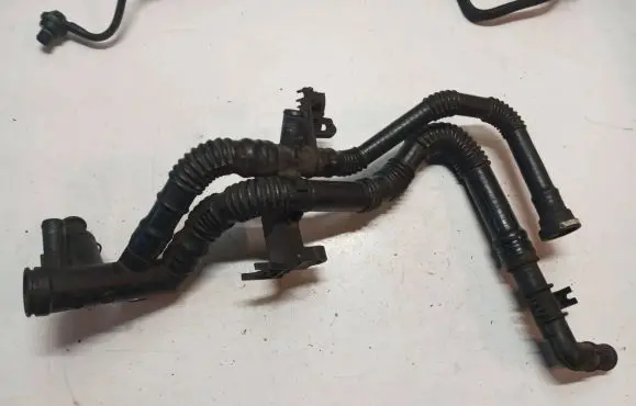Volvo V50 Engine coolant pipe/hose 011252