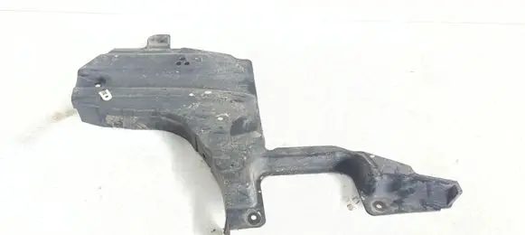 BMW 7 G70 Other under body part 9498307
