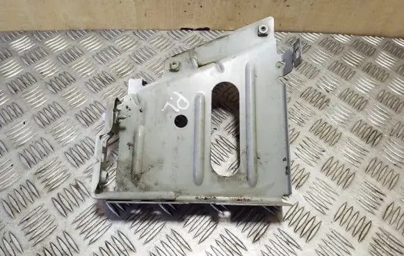Renault Master III Fender mounting bracket 03G37490R