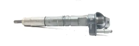 Mercedes-Benz C W204 Fuel injector 0445116026 A6420101187