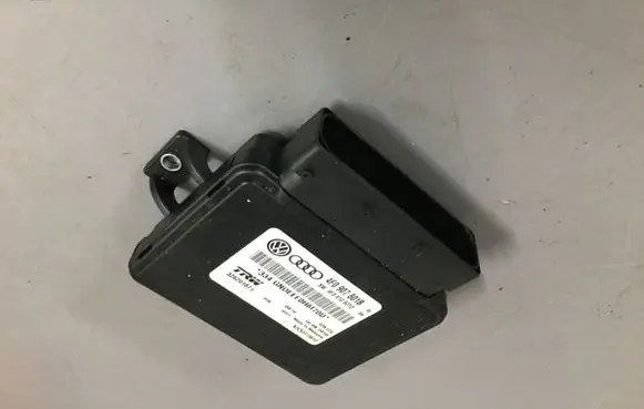 Audi A6 S6 C6 4F Hand brake control module 4F0907801B 32620187C 4F0910801D