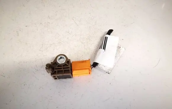 Mazda CX-5 Airbag deployment crash/impact sensor kd4557kc0 kd45-57kc0