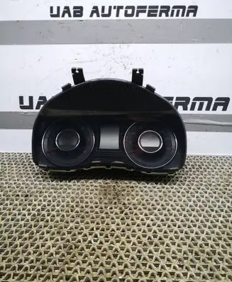 Hyundai i40 Speedometer (instrument cluster) 940213Z530 1164001470 1161601230