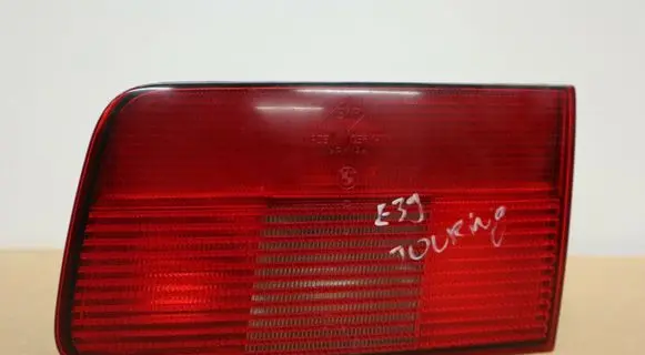 BMW 5 E39 Tailgate rear/tail lights 8361674