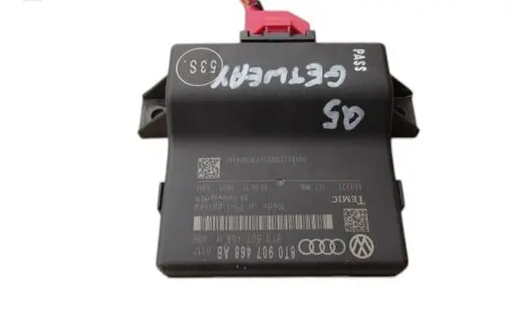 Audi Q5 SQ5 Gateway control module 