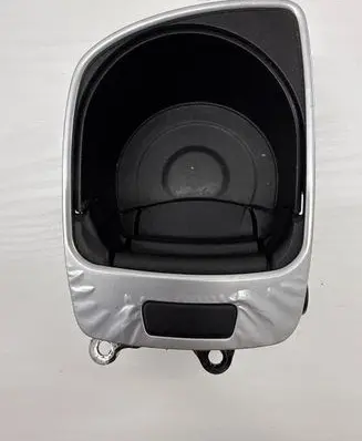 BMW 5 F10 F11 Cup holder front 9171561 81999001 12072010
