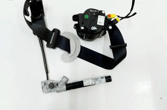 Tesla Model Y Front seatbelt 1493802C1D